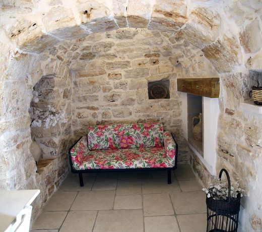 Trullo Madia e Dimora Giorgio