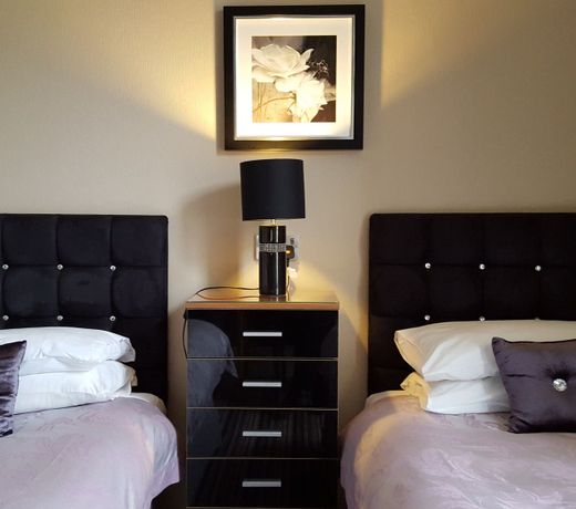Gales Guesthouse