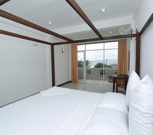 The Surf Lanka Resort