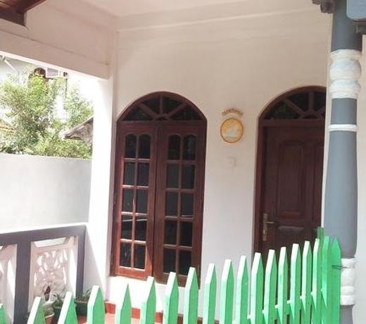 Hansi Villa