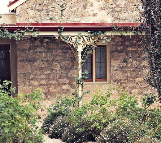 Redwing Farmstay