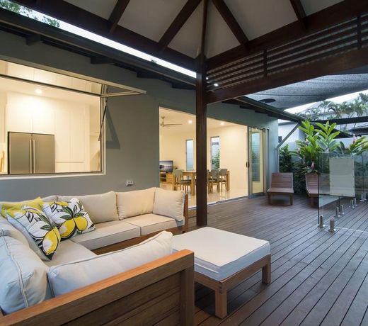 Iluka Beach Villa