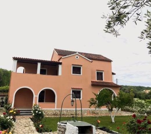 Yiouli Holiday Home