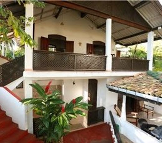 Sonri Villa