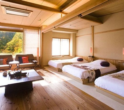 Sakunami Onsen Yuzukushi Salon Ichinobo