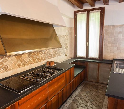 La Casa Di Viale Cairoli