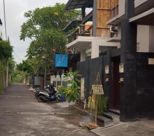 24/7 Bed & Breakfast