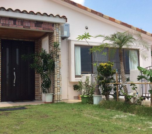 Kakurega Villa Kano
