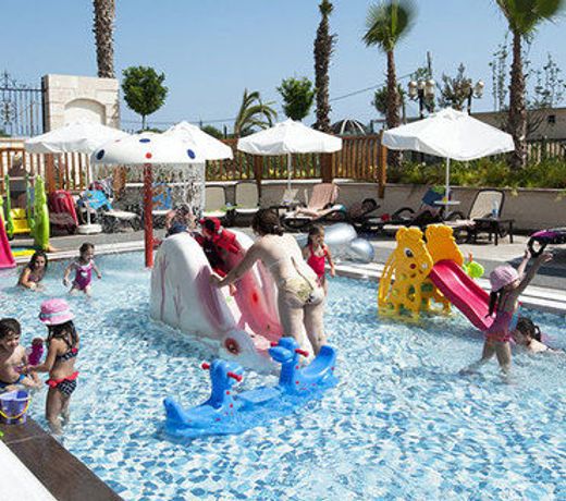 J'adore Deluxe Hotel & Spa