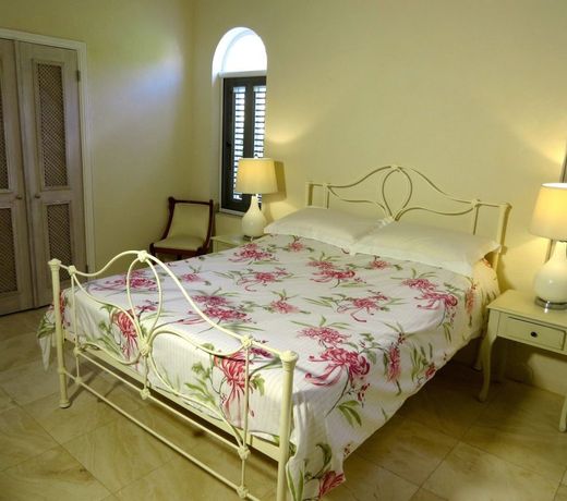 Seaberry Tropical Villa