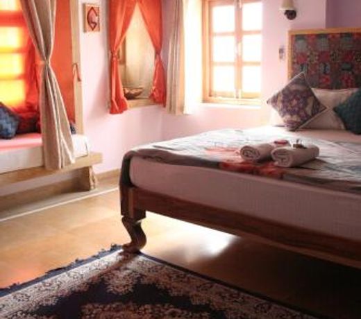 Shanti Home