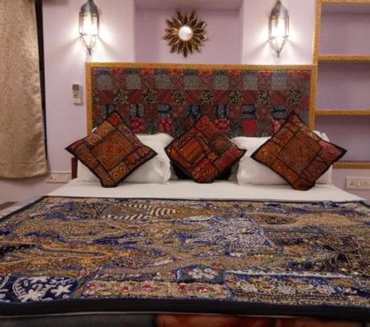 Shanti Home