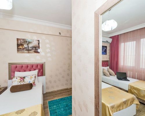 Orange Airport Hotel - Бакыркёй - фото 10