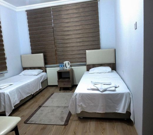 Uygun Otel