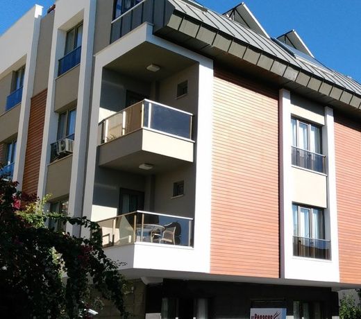 Microyal Hotel