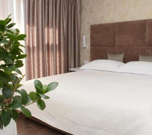Hotel Oresti Center