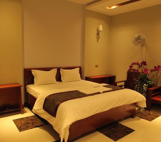 Khách Sạn Hoàng Gia 2 Lào Cai