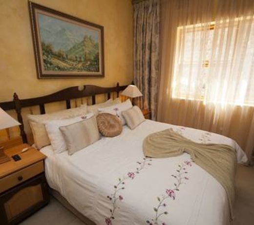 Lagoon Breeze Guest House