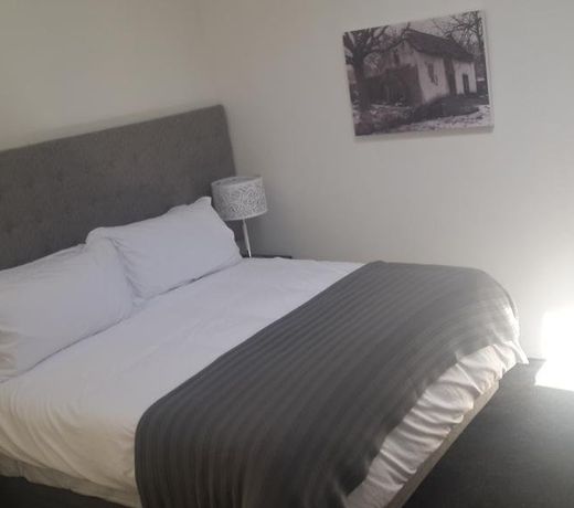 De Ville Lodge