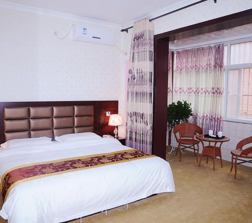 Yingbin Business Hotel