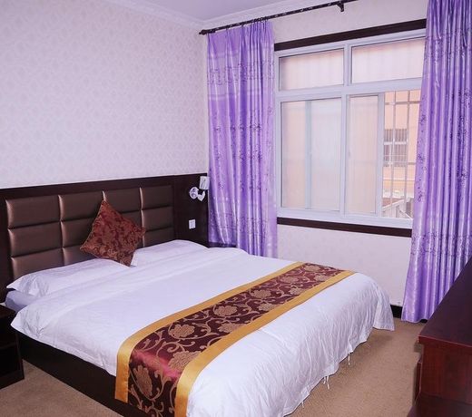 Yingbin Business Hotel