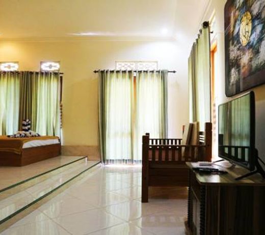 Two Brothers Bungalows