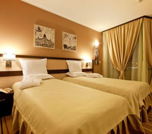Earth & People Hotel & SPA - Free Parking