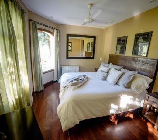HosterÃ­a & Spa De La Cascada