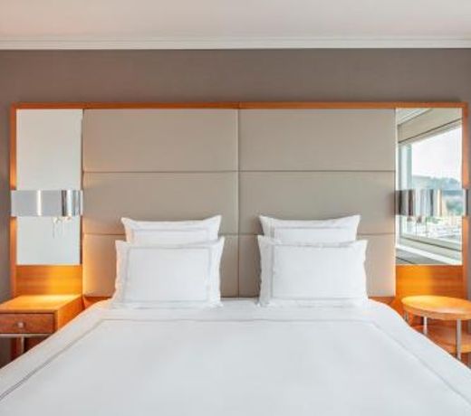 becozy Self Check-in & Pop-up Hotel