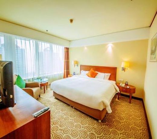 The Equatorial Qingdao