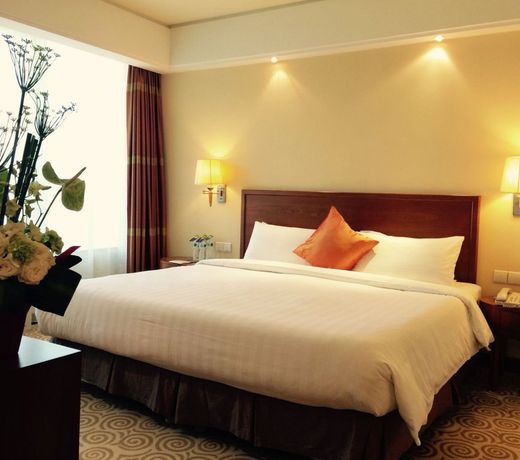 The Equatorial Qingdao