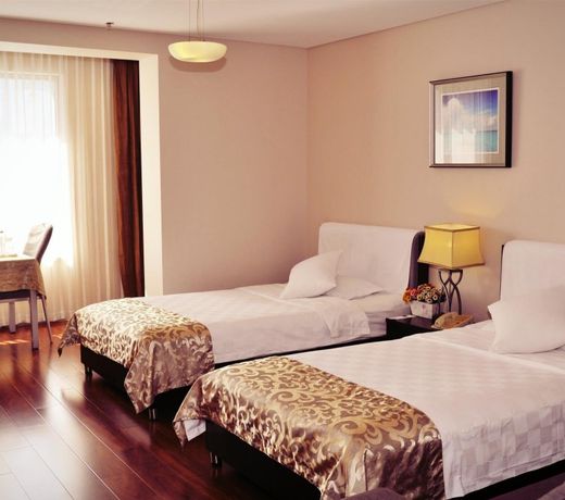 Qingdao Housing International Hotel