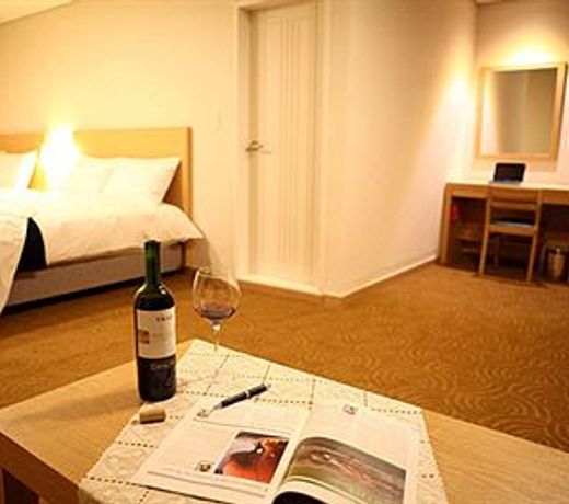 Towerhill Hotel