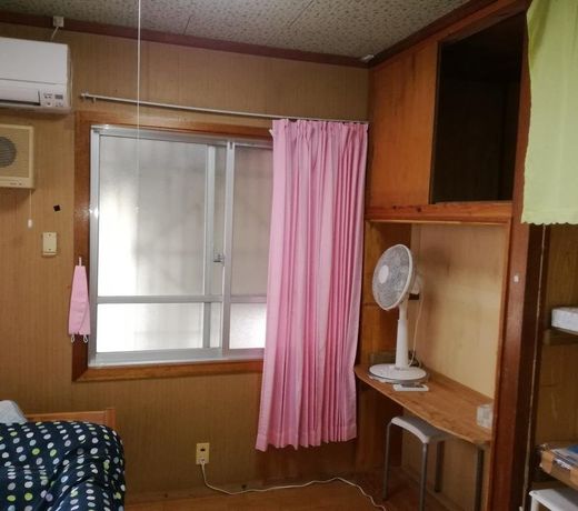 KOZA SHARE HOUSE  WOMEN ONLY