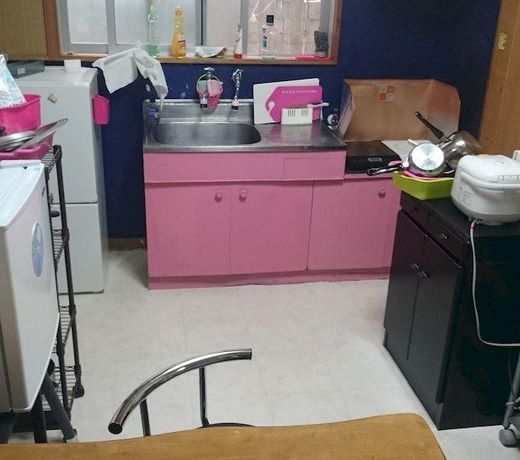 KOZA SHARE HOUSE  WOMEN ONLY