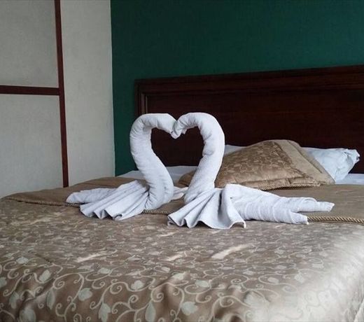 Colony Inn Hotel