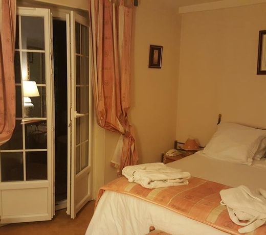 LOGIS HÃ´tel Le Gonfalon