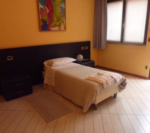 Hotel Padus MeublÃ¨ Parma