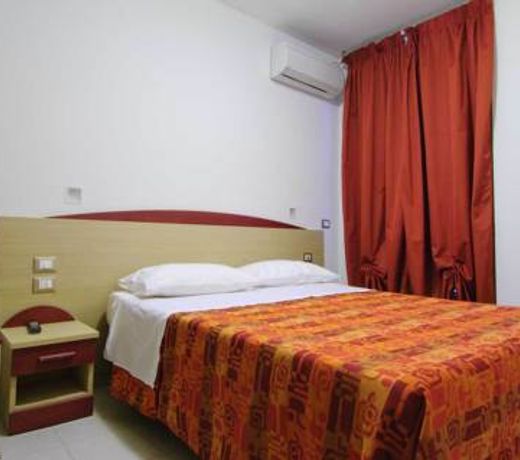 Hotel Eva