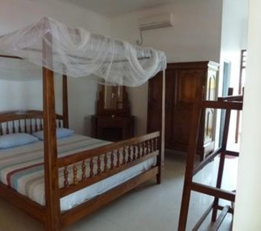Samaru Beach House