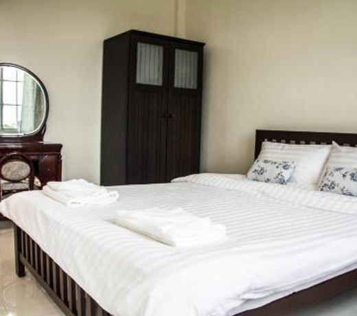 Plern Pitch Residence