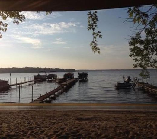 Lakeland RV Campground Cottage 15