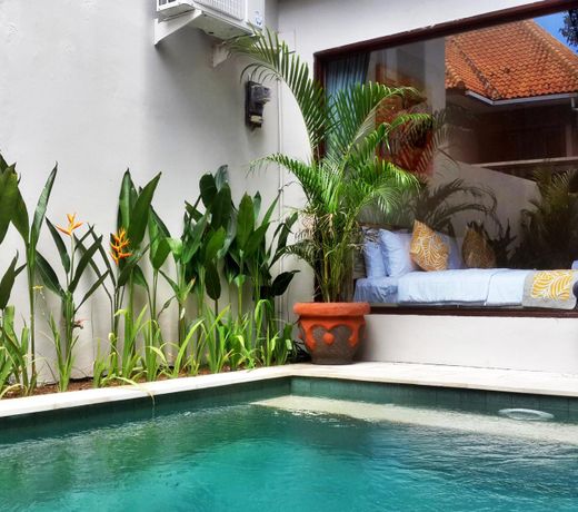 Villa Tiah