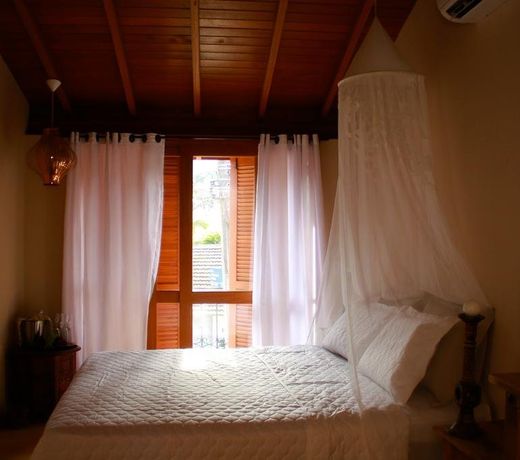 Mama Africa Hostel