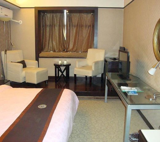 YAXIANG INTERNATIONAL RESIDENTIAL HOTEL