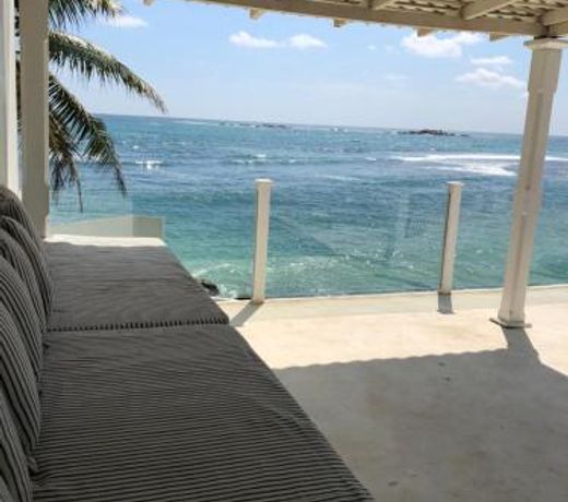 Galle Henna Beach House