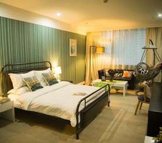 Luoyang Yilu Gangwan Hotel