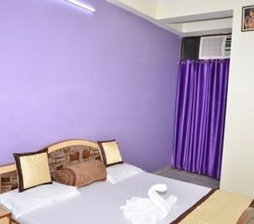 Hotel Padmini Palace