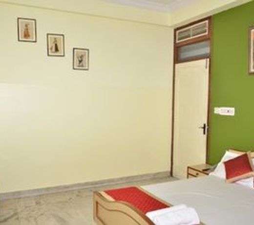 Hotel Padmini Palace