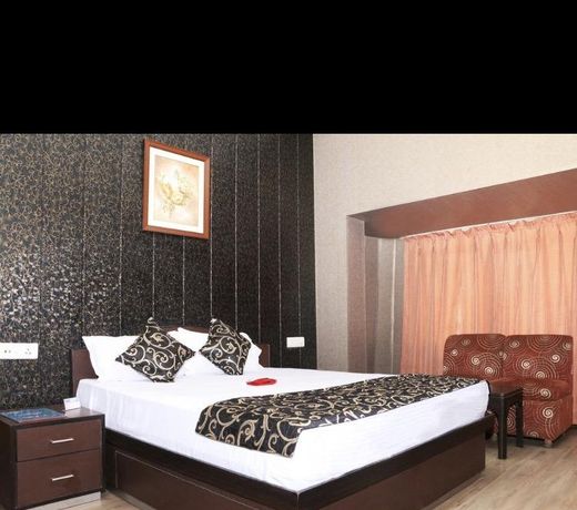 Hotel Leela Classic